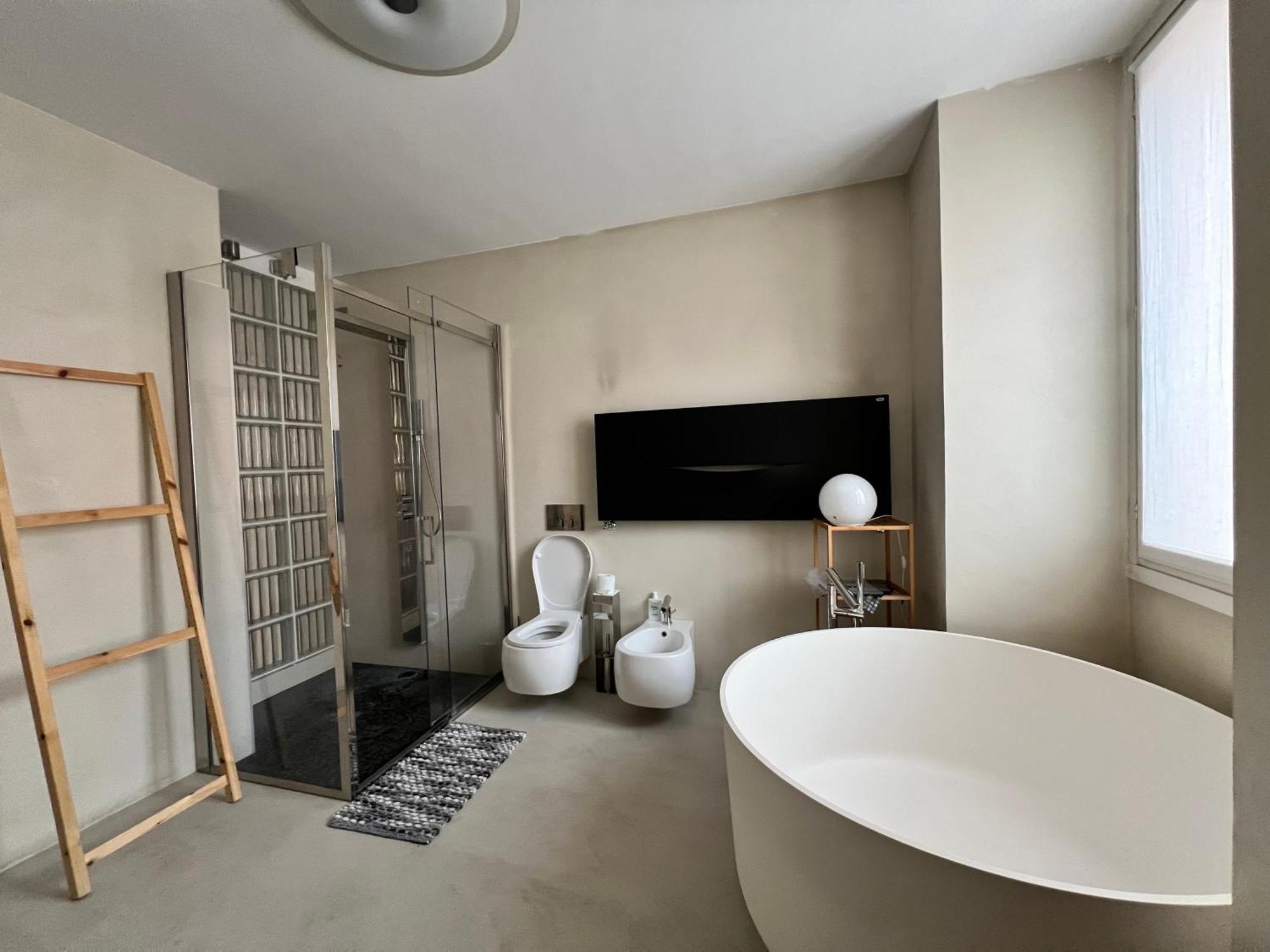 La Casa Di Wayne Villa โคโลญโญ มอนเซเซ ภายนอก รูปภาพ