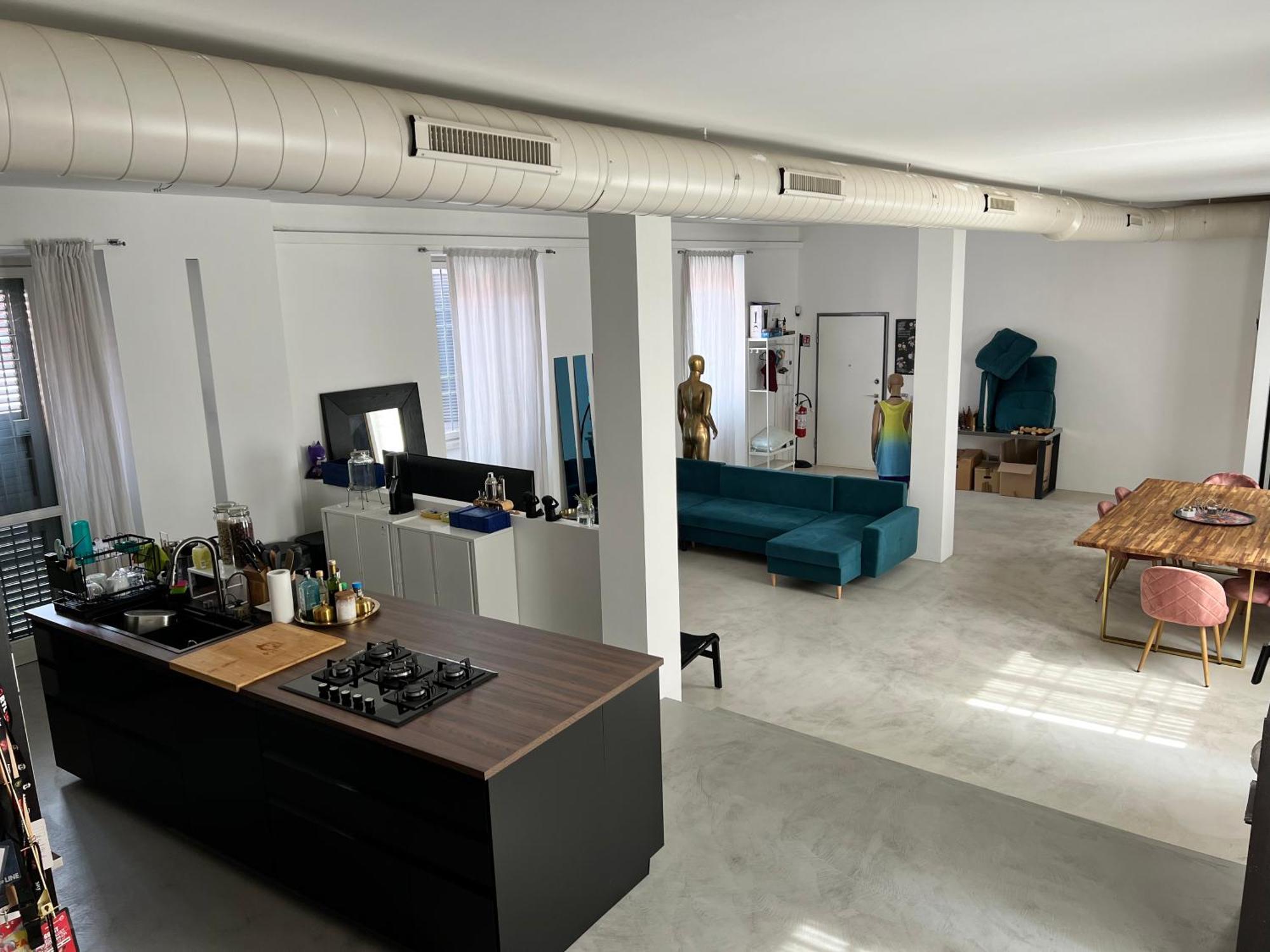 La Casa Di Wayne Villa โคโลญโญ มอนเซเซ ภายนอก รูปภาพ